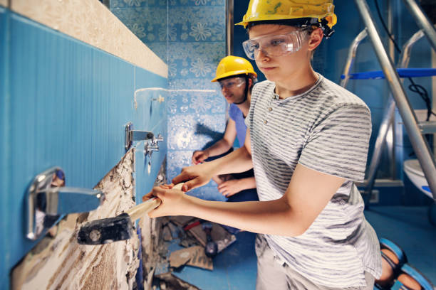 Best Water Damage & Mold Remediation  in Claude, TX